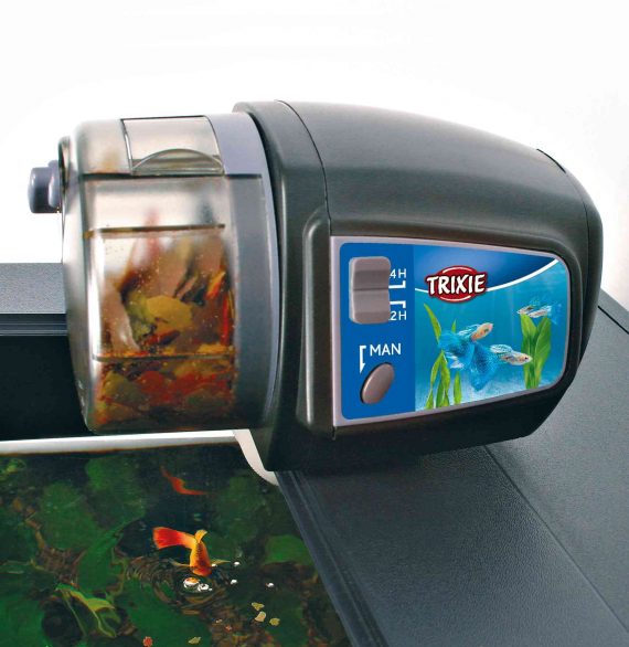 Voederautomaat voor aquarium